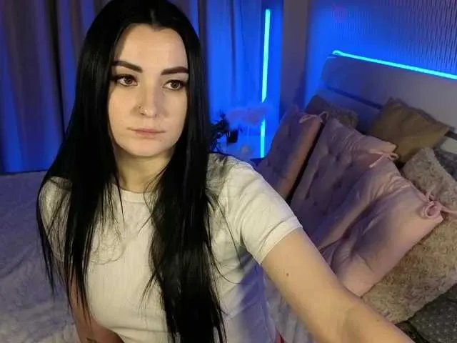 AdeleCherie from BongaCams