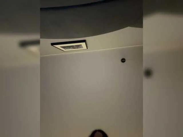 Babyymommyanddadyy from BongaCams