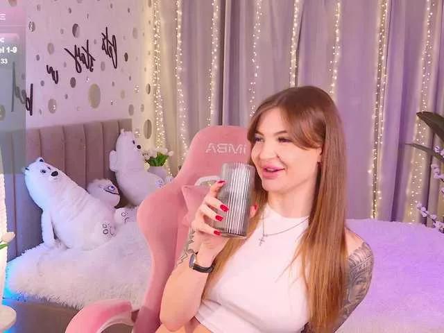 Bannanaa from BongaCams