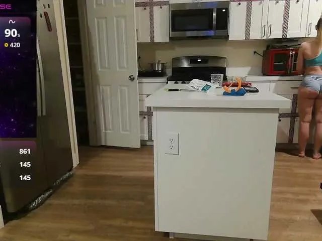 bubblybubbles from BongaCams