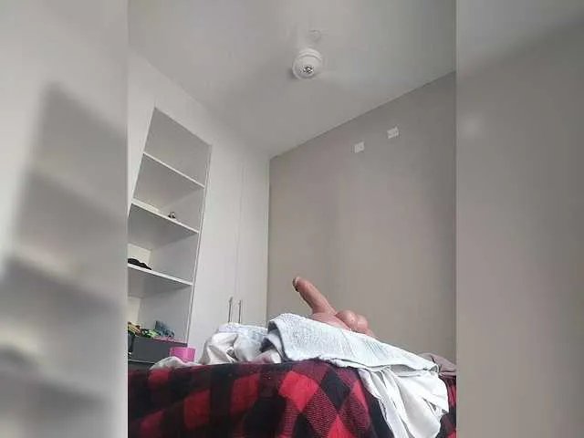 Camdolie from BongaCams