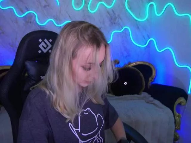 CandyGraces from BongaCams