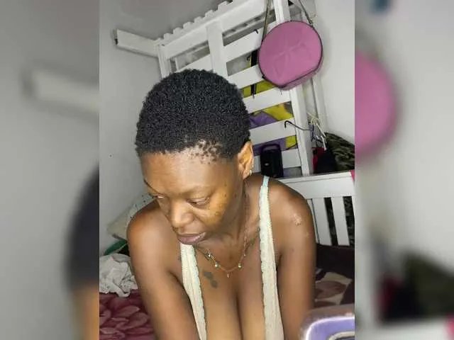 CleavageKING from BongaCams