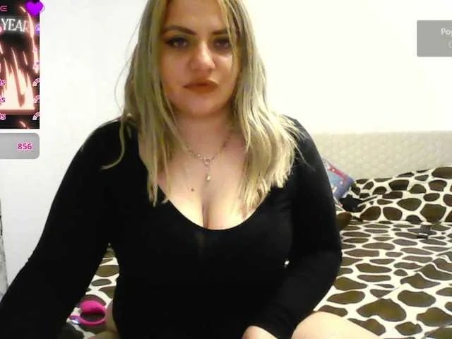 CrazyplesureAnna from BongaCams