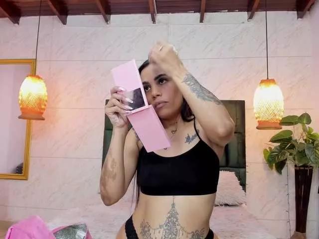 Dannaa-williamss from BongaCams