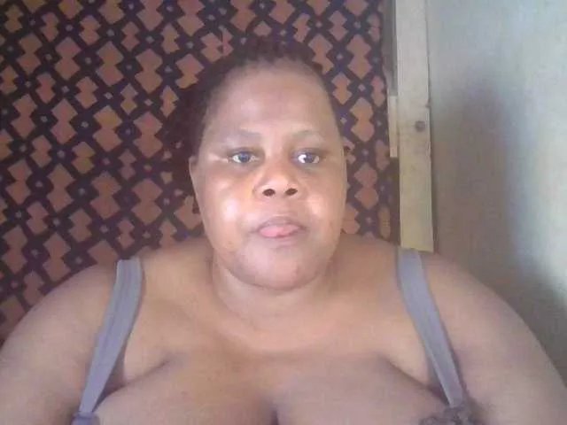 Ebonymagixs from BongaCams