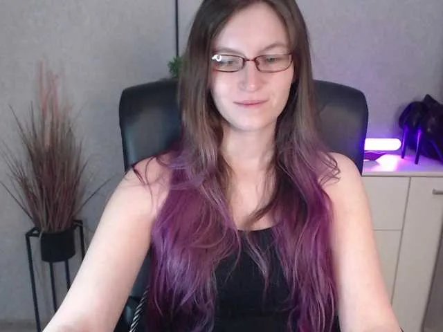 EmmaHeart on BongaCams 
