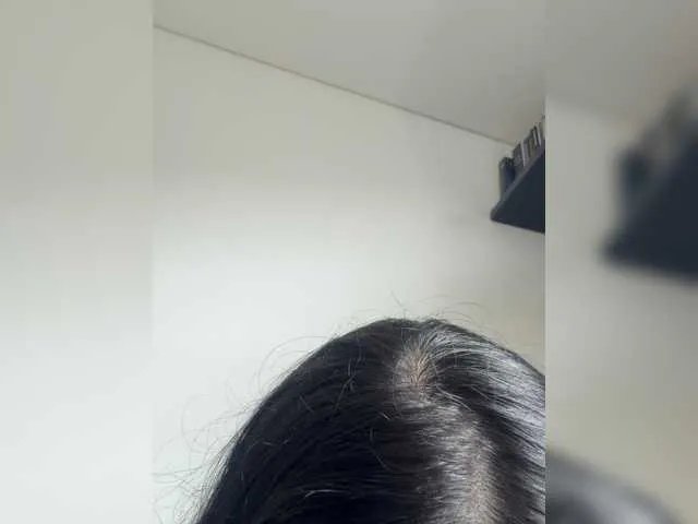 EvanShell1 from BongaCams