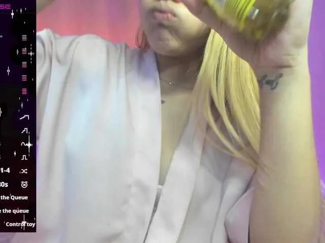 Evellyyn on BongaCams 