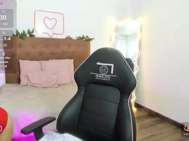 HANNI-TAY from BongaCams