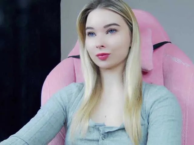 Hator from BongaCams