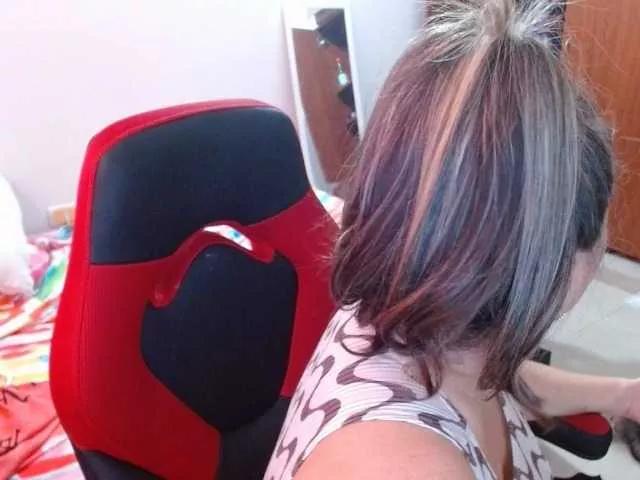 helenca1980 from BongaCams