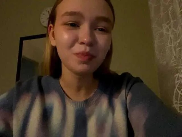 HerminiaLanting from BongaCams