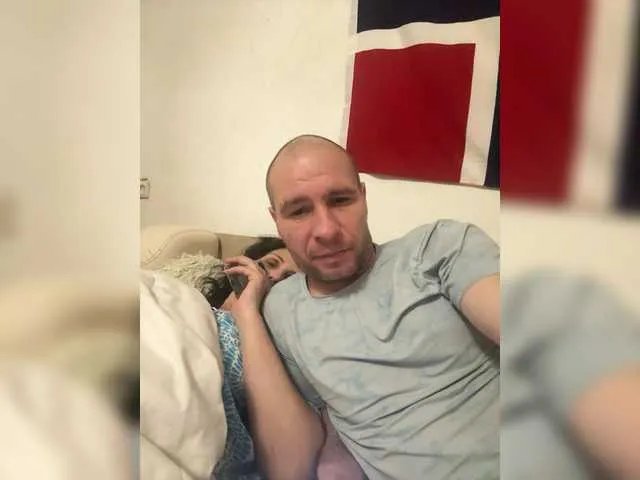 Irina423 from BongaCams