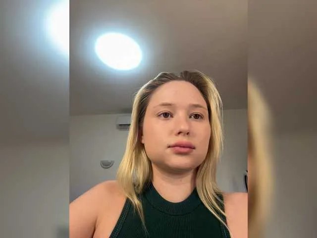 JessiePornstar from BongaCams