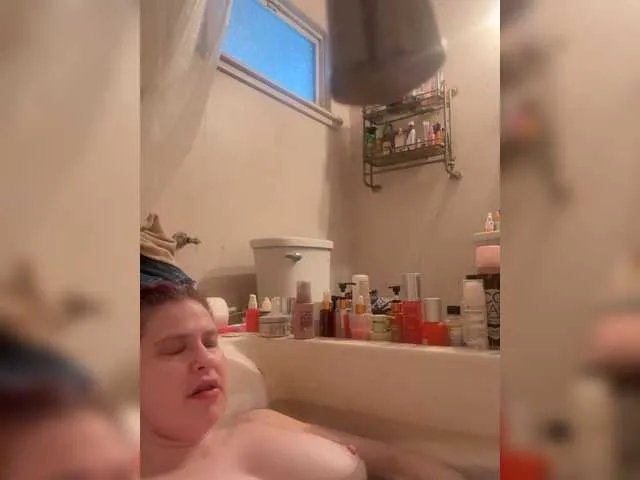 JullietteLatte on BongaCams 