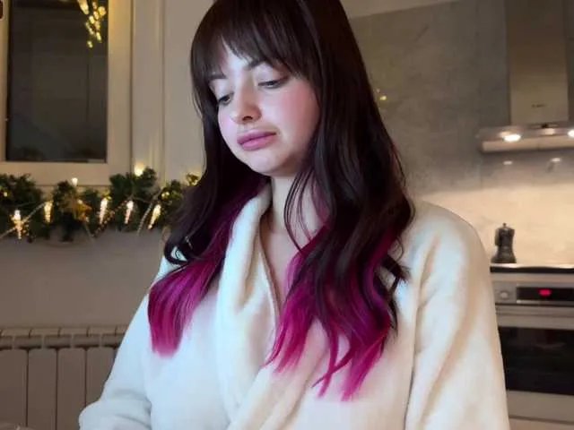 kristinanice from BongaCams
