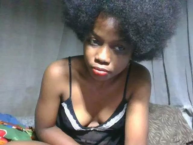 Labella204 from BongaCams