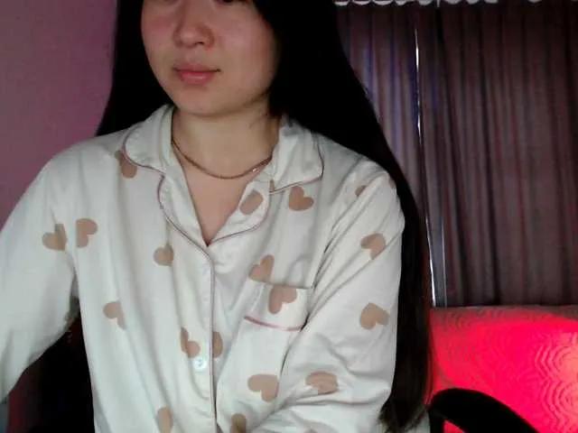 Lili-asian from BongaCams