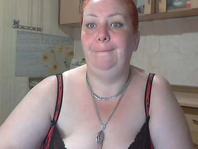 LilyTanya from BongaCams