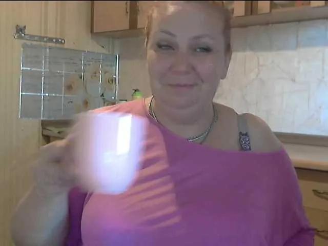 LilyTanya from BongaCams