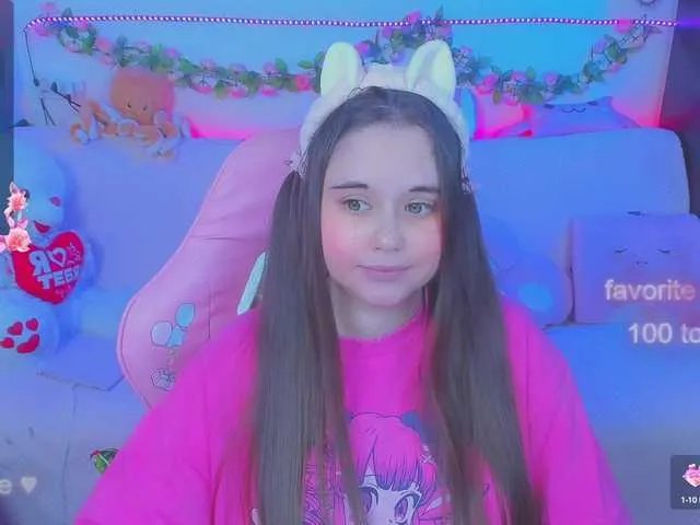 LittleKitsune on BongaCams 