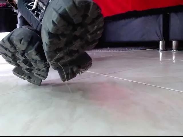 LITTLEMARS1 from BongaCams