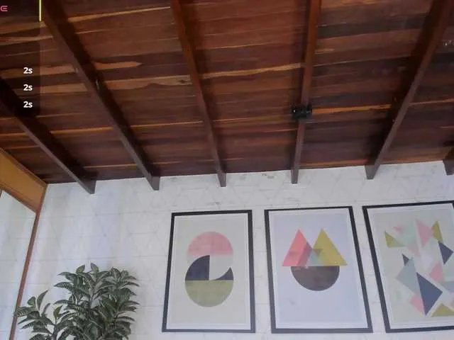 MiaKay from BongaCams