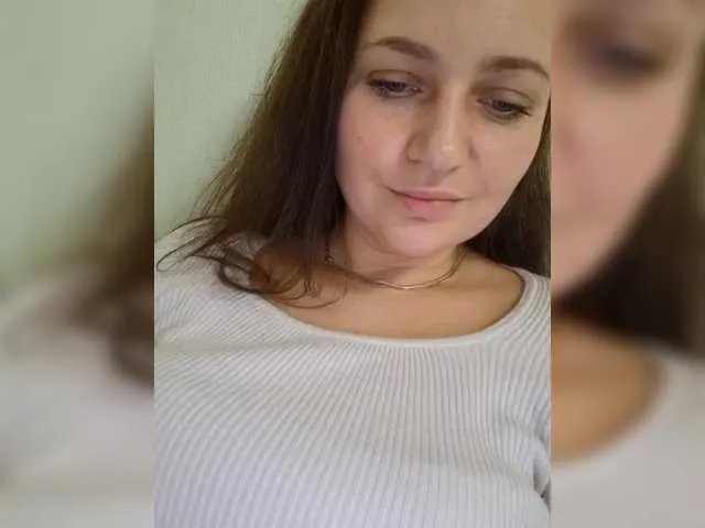 MiLAshKaA from BongaCams