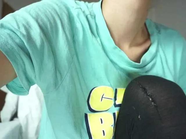 Miss-Bia from BongaCams