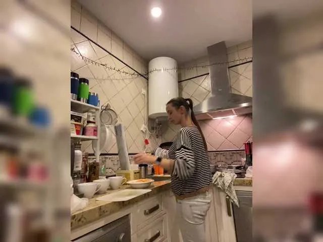 miss-milka from BongaCams