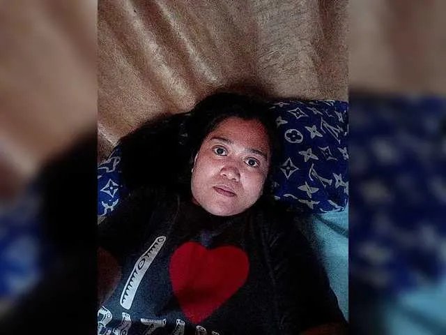 Precious0088 from BongaCams