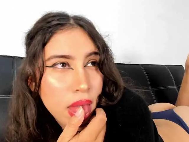 Purplay-98 from BongaCams