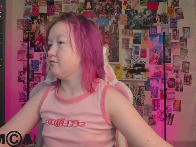 Sara-Moor from BongaCams