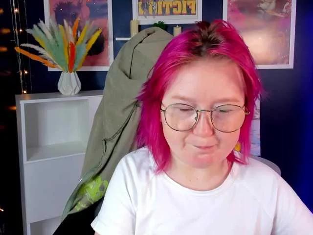 Sara-Moor from BongaCams