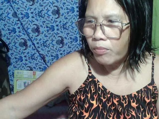 scarllettxxx from BongaCams