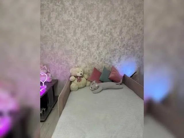 SeXXyMagic from BongaCams