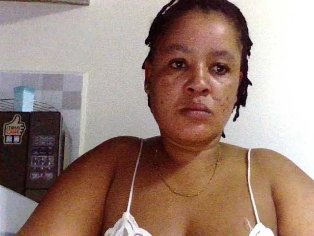 Sugarafricana from BongaCams