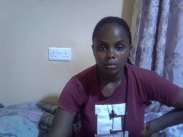 Sweet-diva from BongaCams