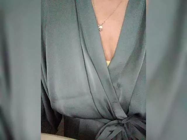 Tata42 from BongaCams