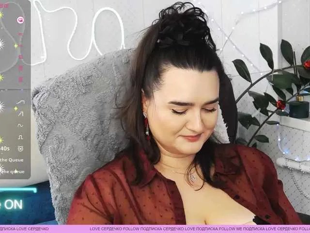 WickedButShy from BongaCams