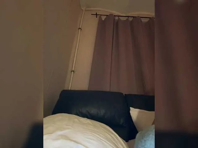 Wow-Eva from BongaCams