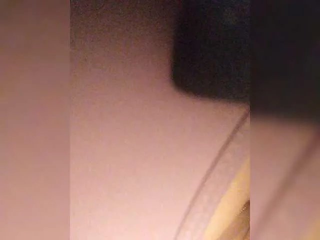 ZoeCamils from BongaCams