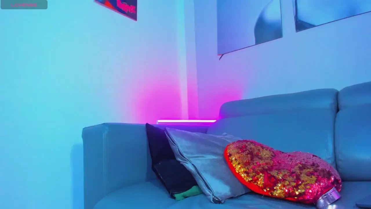 Cherry_gate from Cam4