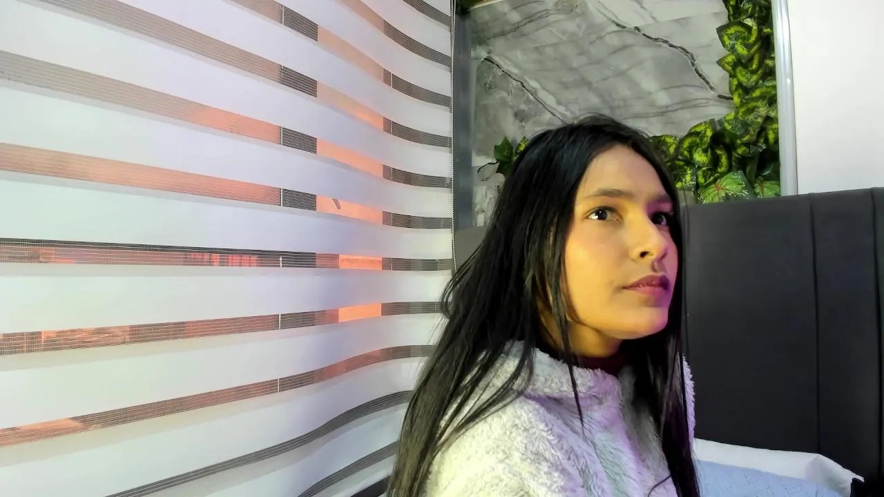 fernanda_liie_ from Cam4