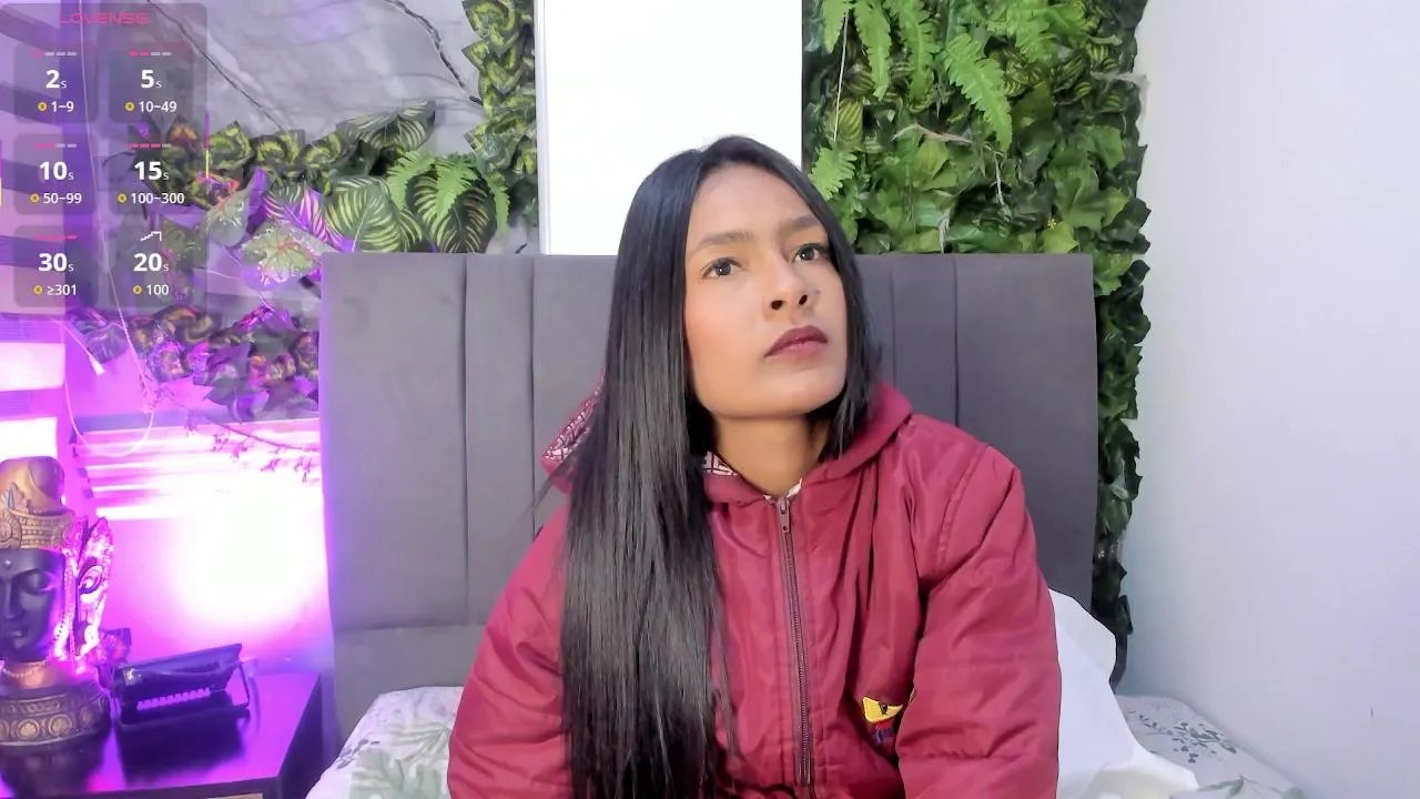 fernanda_liie_ from Cam4