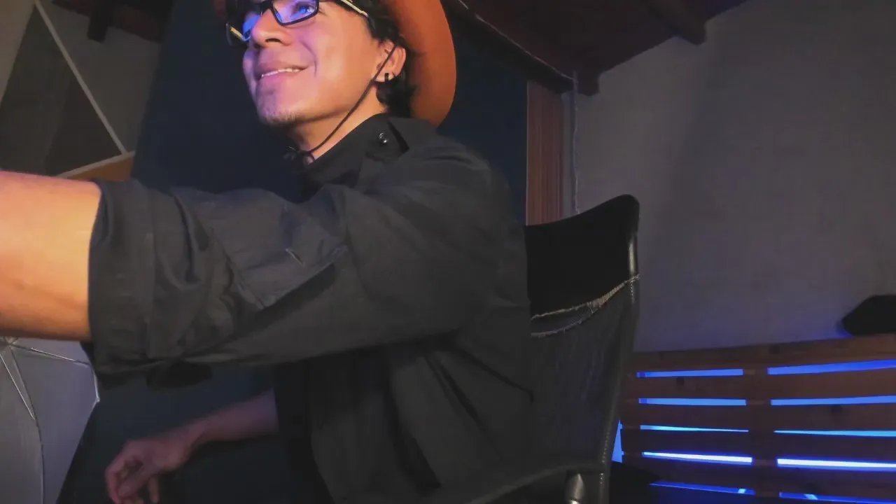 kane_del_toro from Cam4