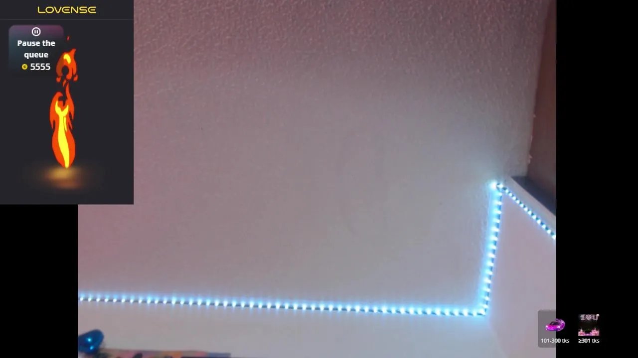 lorenitha_20 from Cam4