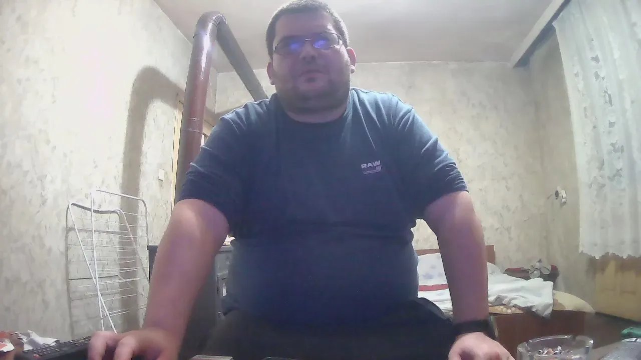 stefan90pt from Cam4