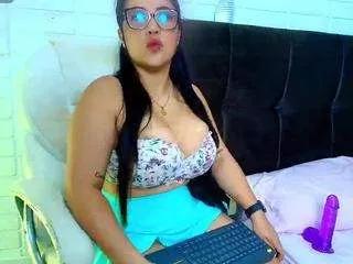 aliisson21 from CamSoda